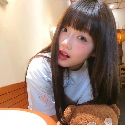 看护中 海报