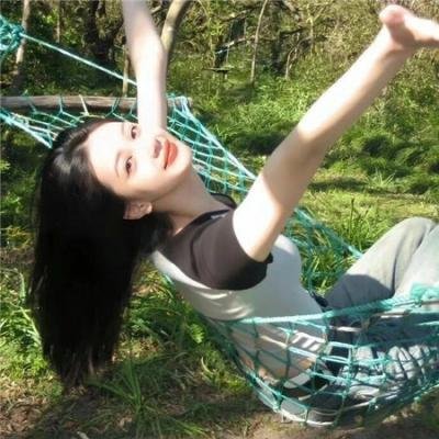 惊爆黑洞 海报